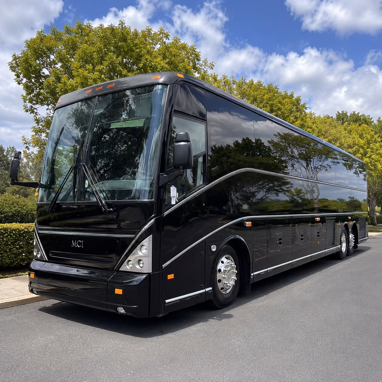 charter buses to padres games at petco park from santee