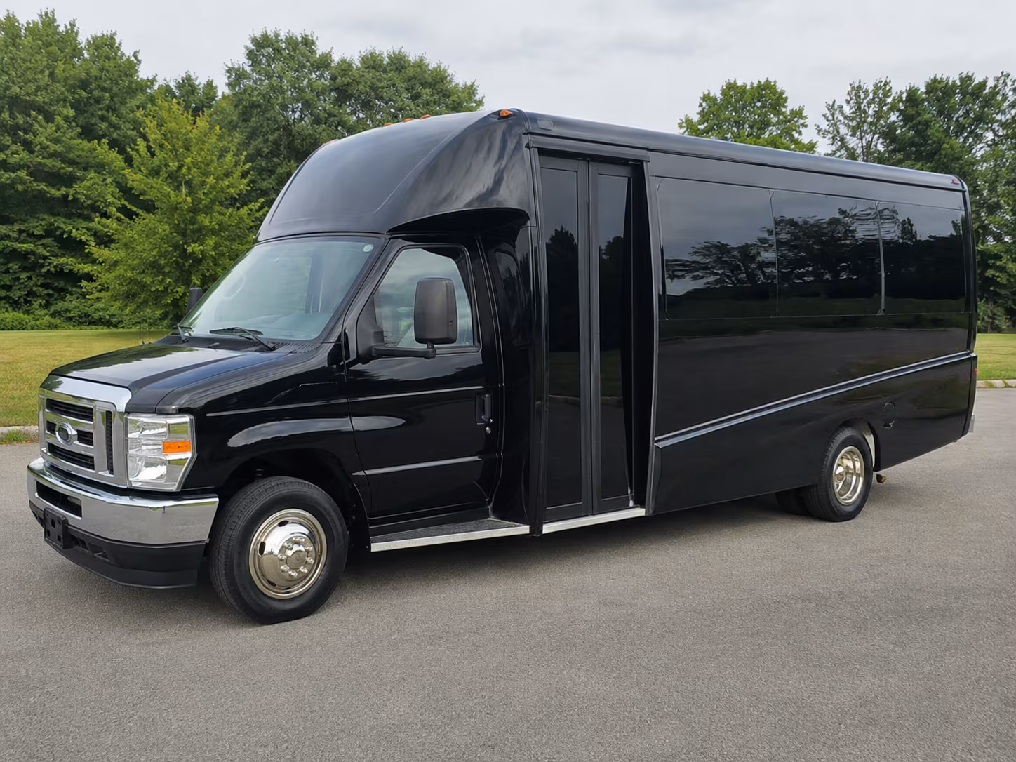 prom night buses from santee to after party venues