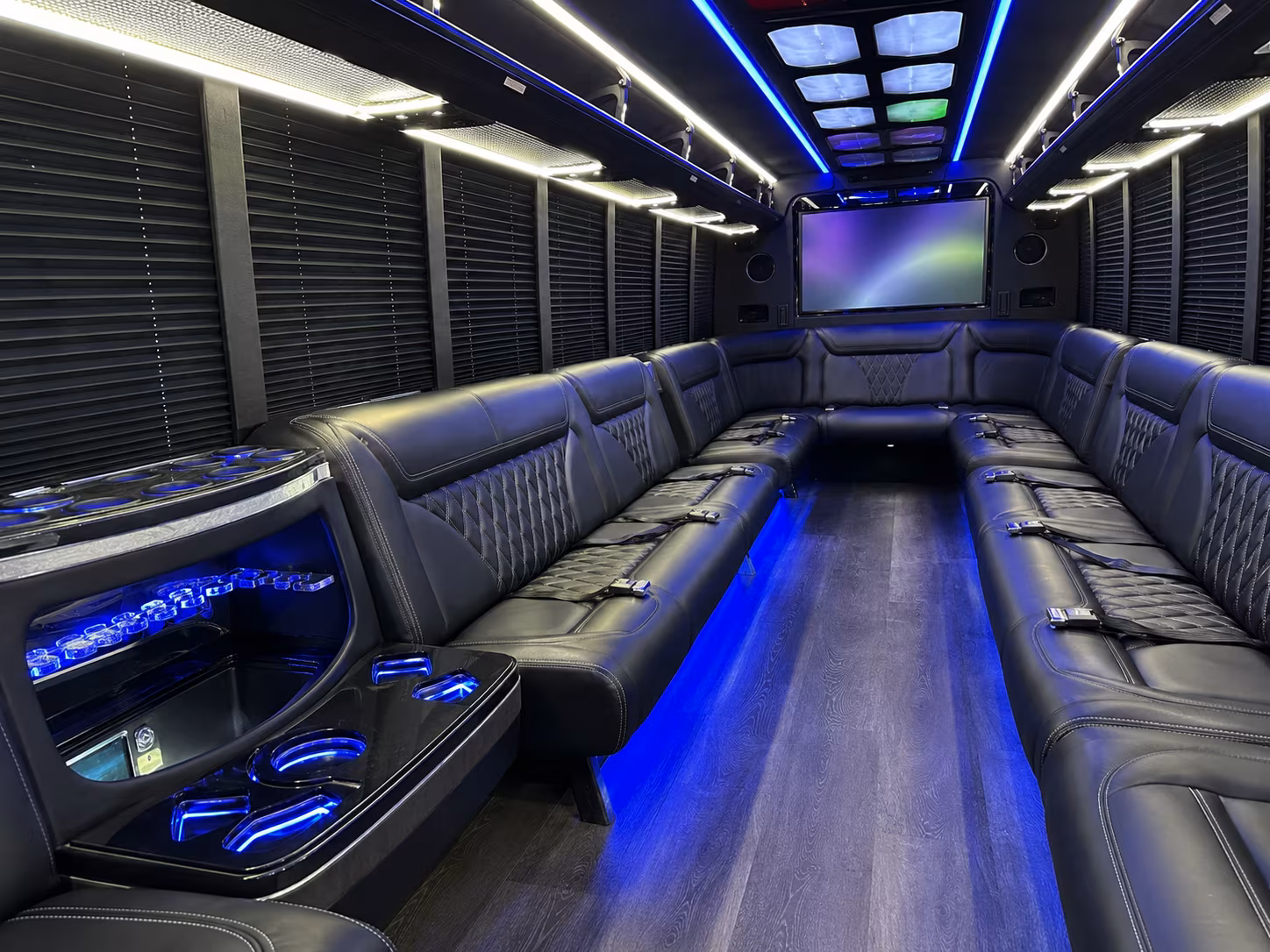 santee 20 passenger party bus inside